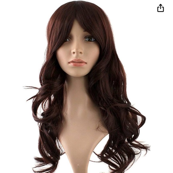 Brown Wig - Picture 2 of 3
